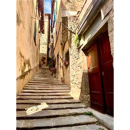 Vicolo Della Scala * Cortona