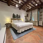 Vicolo Della Scala * كورتونا