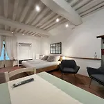 Vicolo Della Scala شقة كورتونا
